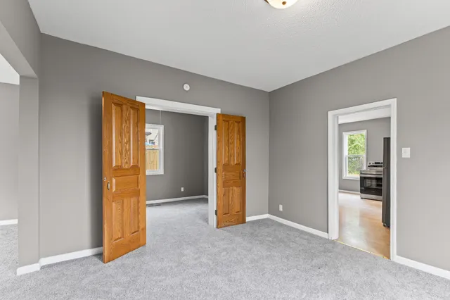 $250,000 | 137 Cayuga Street, St. Paul, MN 55117