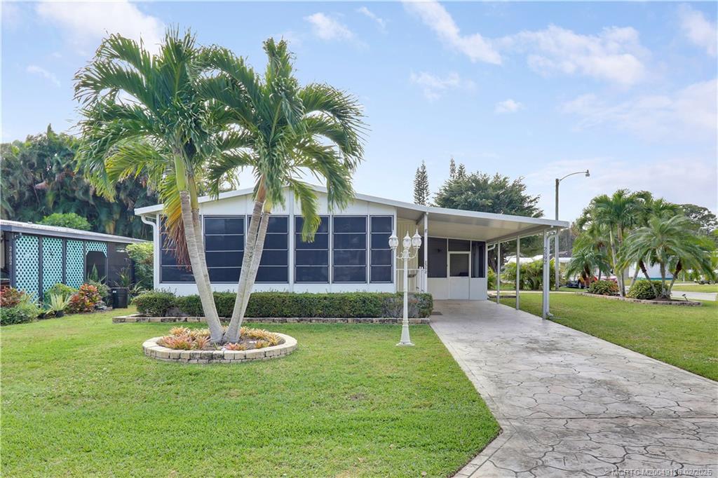 2592 Milky Way Stuart, FL 34997 - Photo 24 of 29 Gallery Image 24