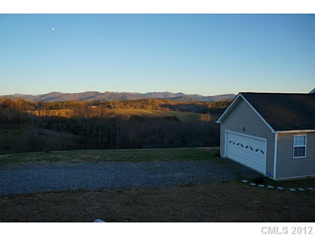 62 Murray De Bruhl Road Alexander, NC 28701 - Photo 3 of 16 Gallery Image 3