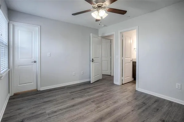 $2,200 | 1419 Avenue North, Unit 5, Huntsville, TX 77340
