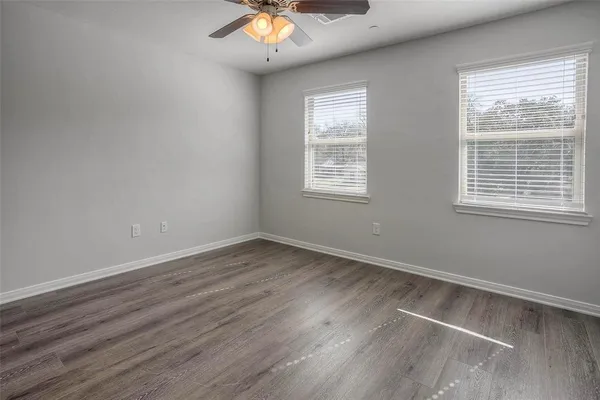$2,200 | 1419 Avenue North, Unit 5, Huntsville, TX 77340