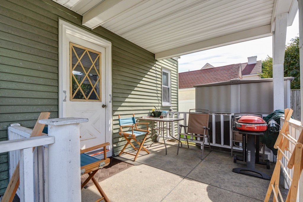 181-183 Jackson Road Newton, MA 02458 - Photo 27 of 30 Gallery Image 27