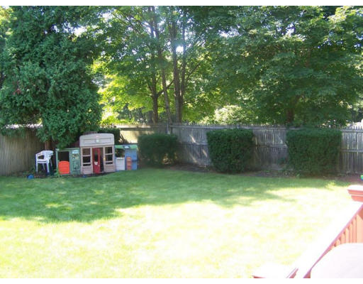 30 Keeling Road Wakefield, MA 01880 - Photo 6 of 8 Gallery Image 6