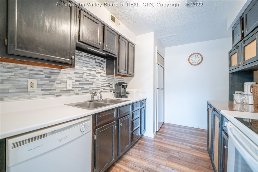 301 Powderhorn Road Charleston, WV 25314 - Photo 9 of 23 Gallery Image 9