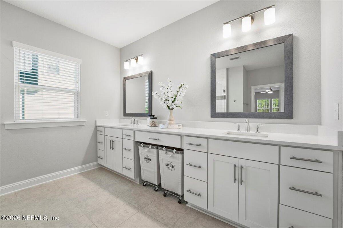 219 Morning Mist Lane St. Johns, FL 32259 - Photo 29 of 81 primary bathroom