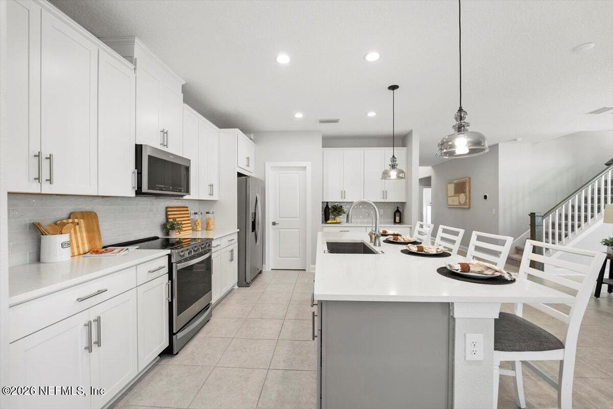 219 Morning Mist Lane St. Johns, FL 32259 - Photo 10 of 81 kitchen