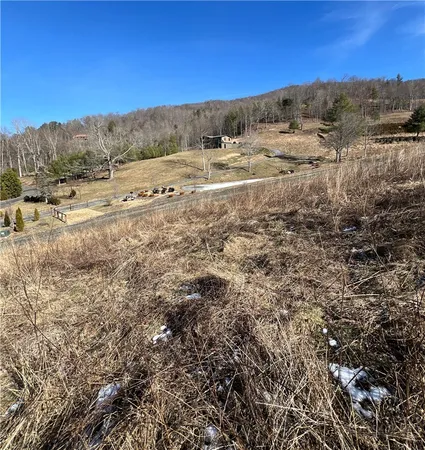 $129,900 | 3 Summit View Parkway, Spruce Pine, NC 28777