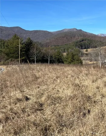 $129,900 | 3 Summit View Parkway, Spruce Pine, NC 28777