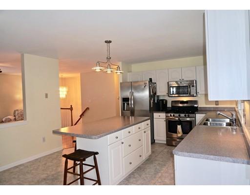 17 Longfellow Road Groton, MA 01450 - Photo 11 of 19