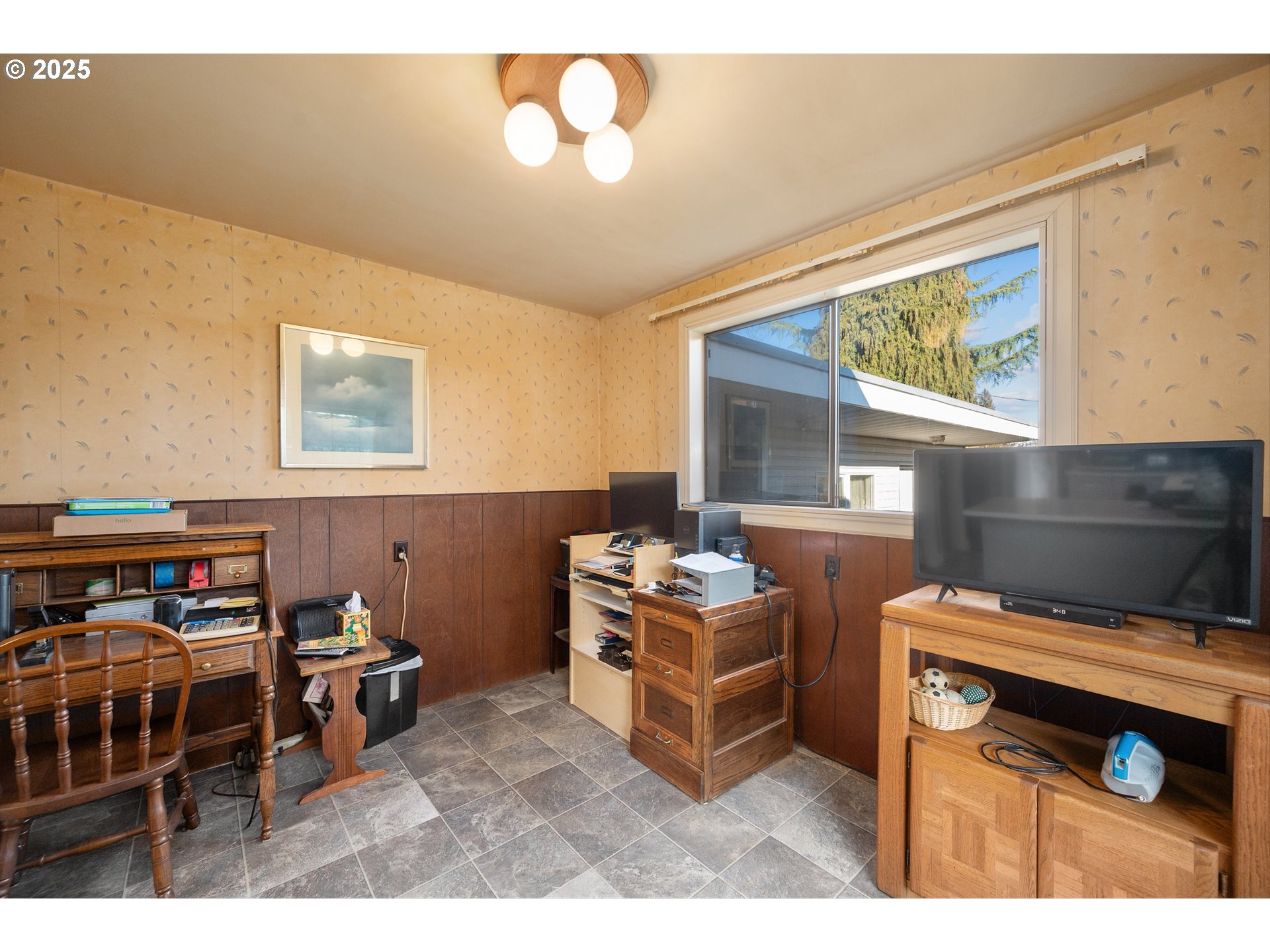 1358 Southwest Levens Street Dallas, OR 97338 - Photo 22 of 40 Gallery Image 22