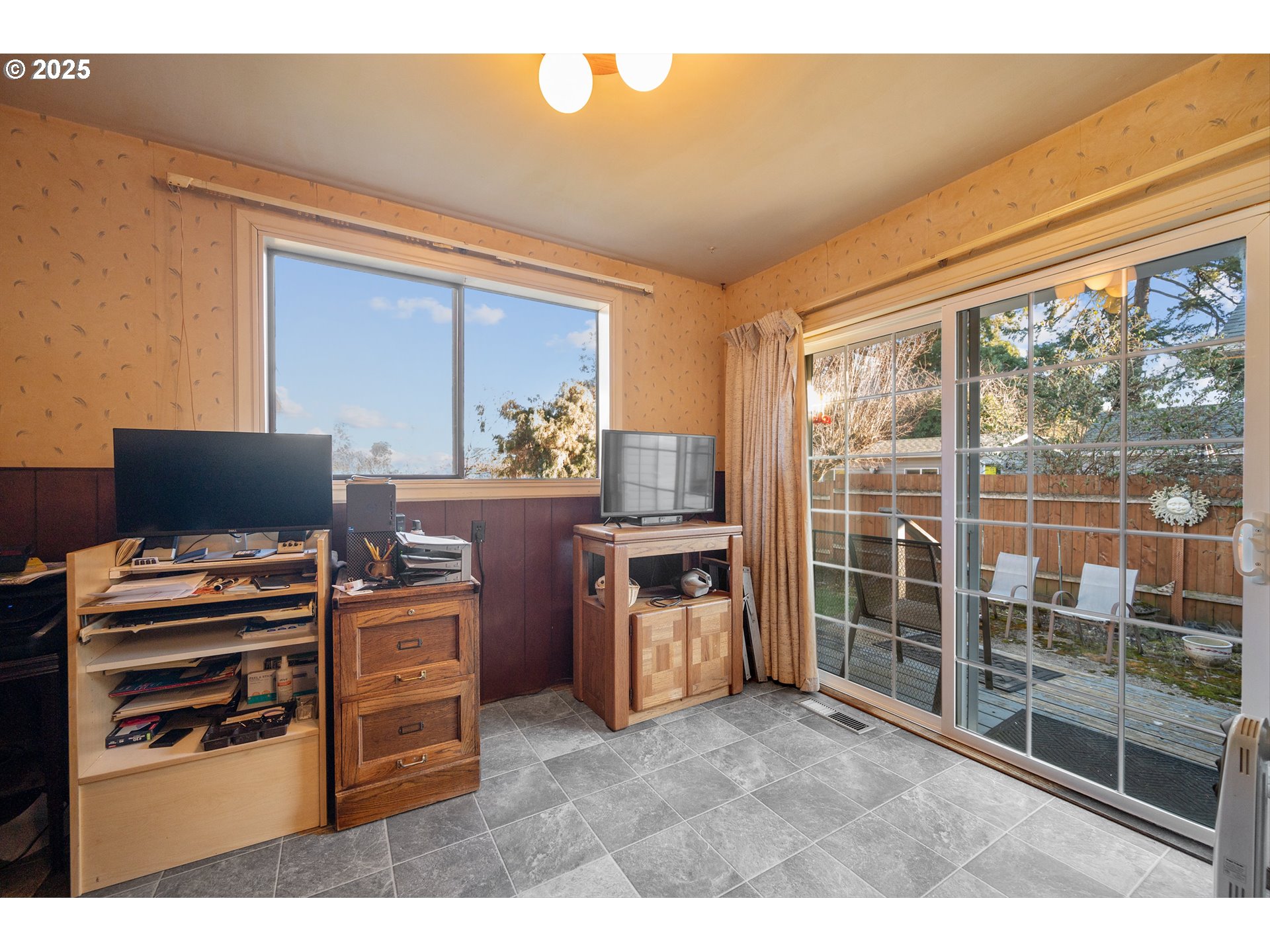 1358 Southwest Levens Street Dallas, OR 97338 - Photo 23 of 40 Gallery Image 23