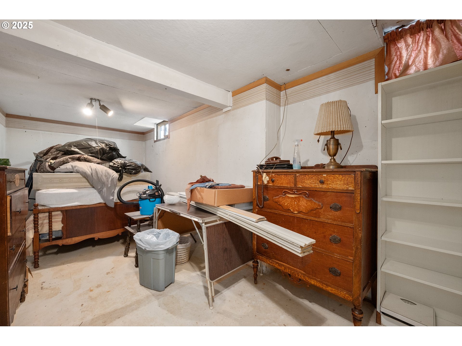 1358 Southwest Levens Street Dallas, OR 97338 - Photo 31 of 40 Gallery Image 31