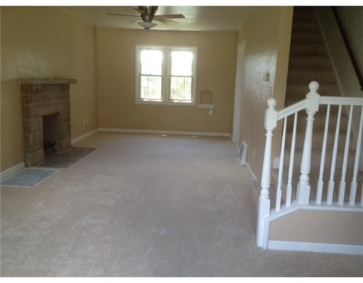 1666 Elderslee Road Baldwin, PA 15227 - Photo 2 of 9 Living Room.