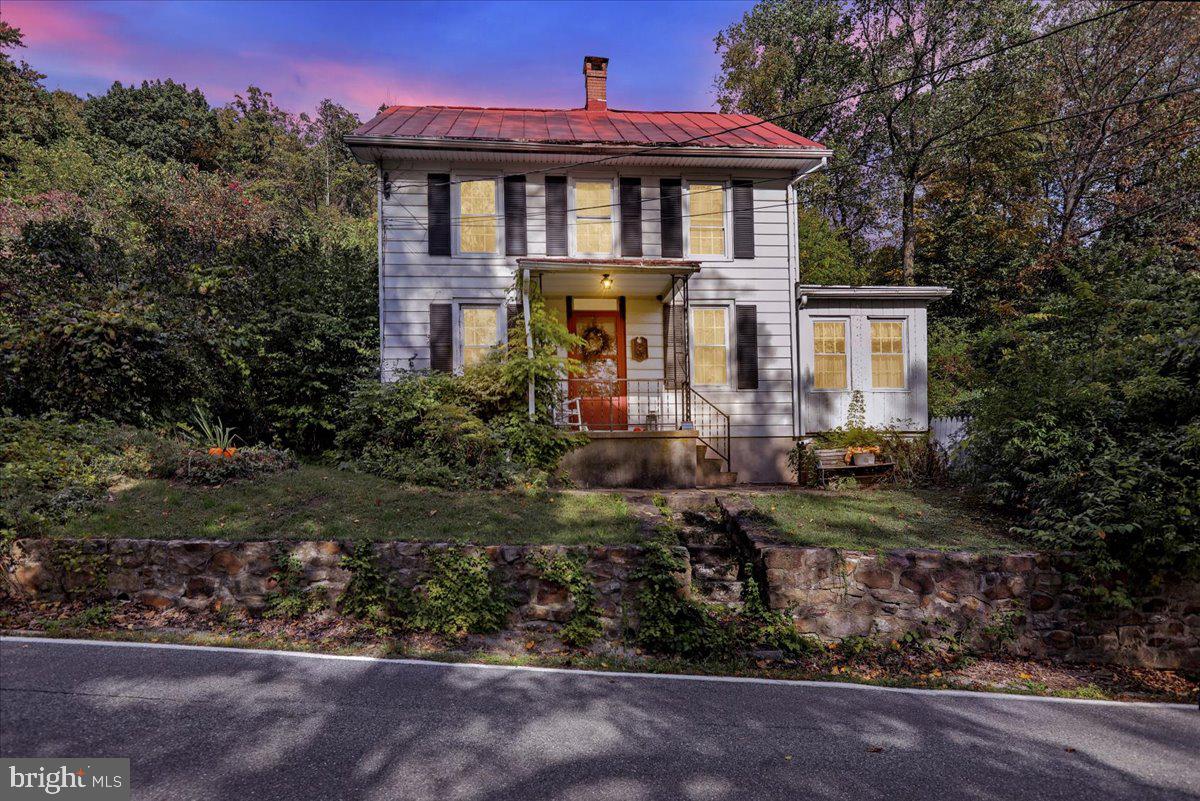286 Spies Church Road Reading, PA 19606 - Photo 4 of 47