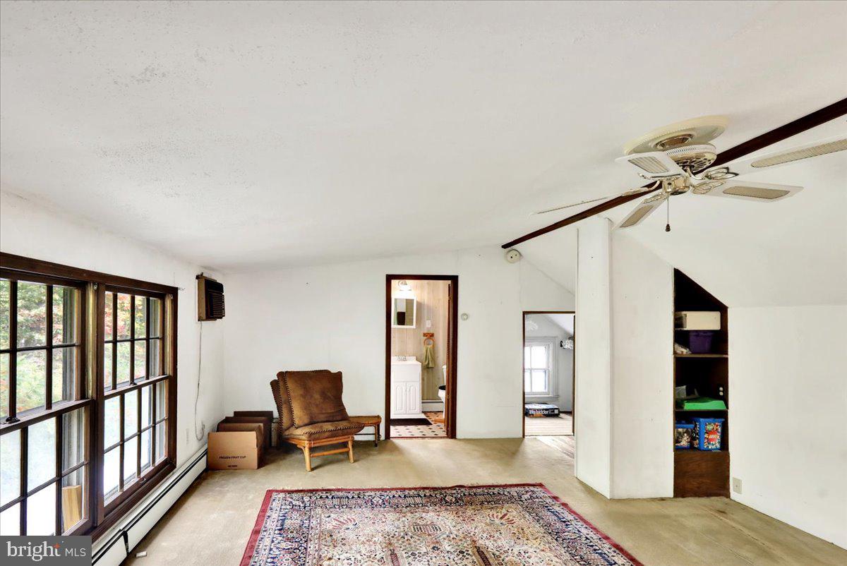 286 Spies Church Road Reading, PA 19606 - Photo 41 of 47 3rd floor Master Suite