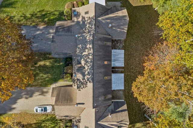 $529,900 | 22 Winchester Court, Unit 22, Kennebunk, ME 04043