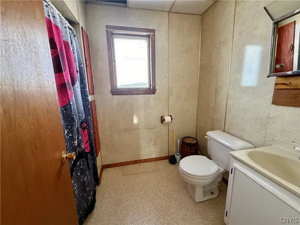 $189,900 | 6939 Highway 20, Sangerfield, NY 13480