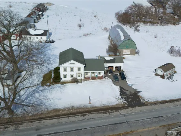 $189,900 | 6939 Highway 20, Sangerfield, NY 13480