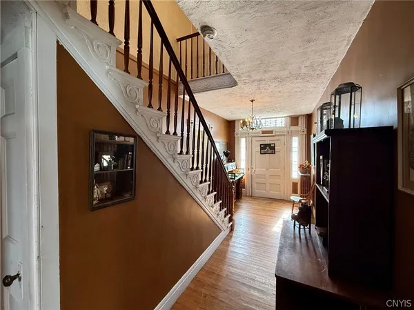 $189,900 | 6939 Highway 20, Sangerfield, NY 13480
