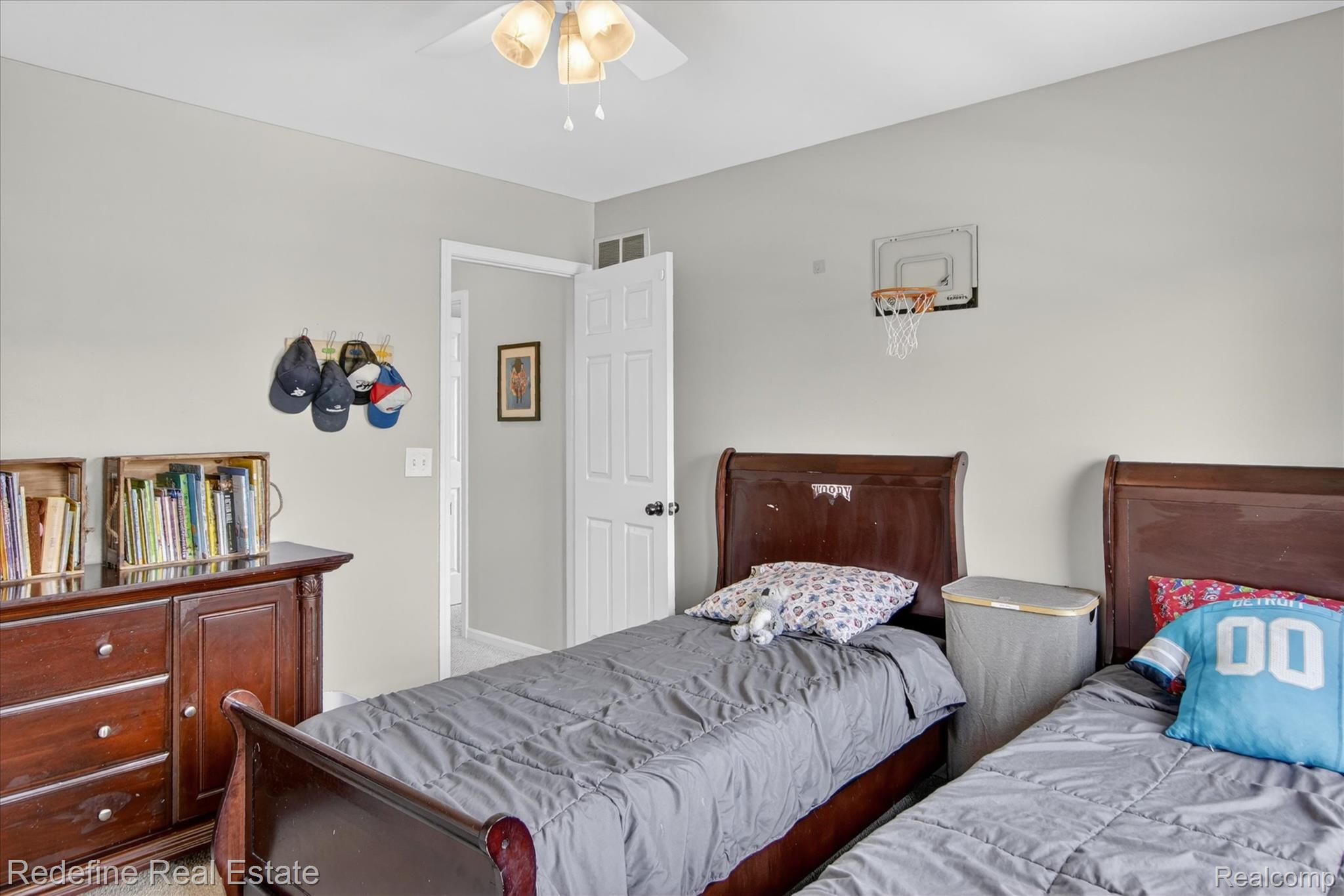 45663 Radnor Road Canton, MI 48187 - Photo 24 of 51 Bedroom with ceiling fan
