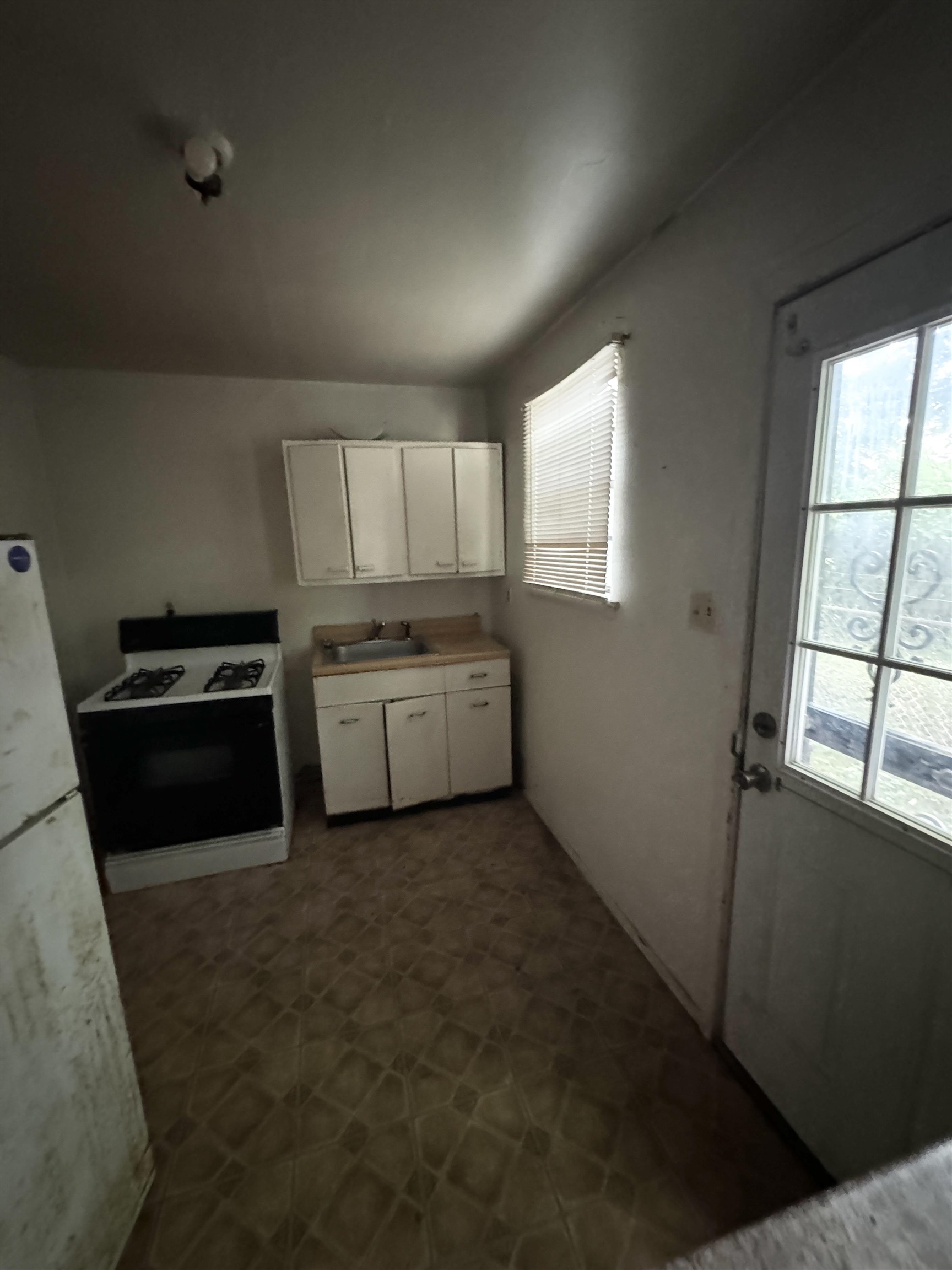 1102 South Somerville Street Memphis, TN 38106 - Photo 18 of 31