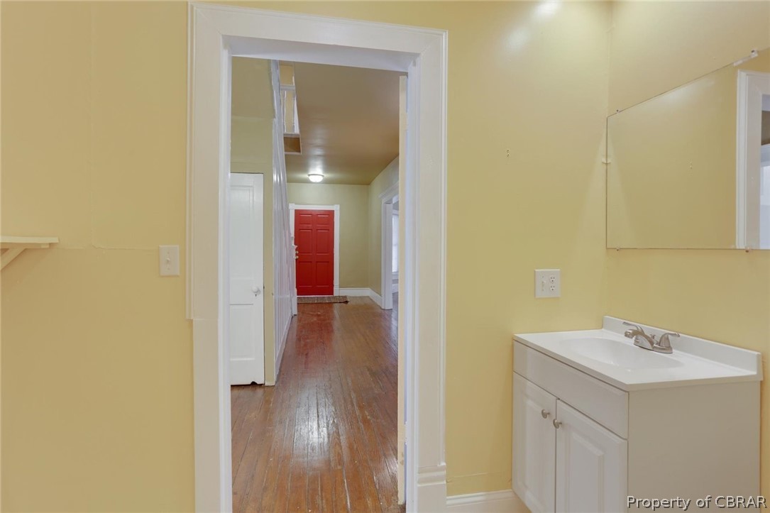 9008 Dutton Road North, VA 23128 - Photo 28 of 34 Gallery Image 28