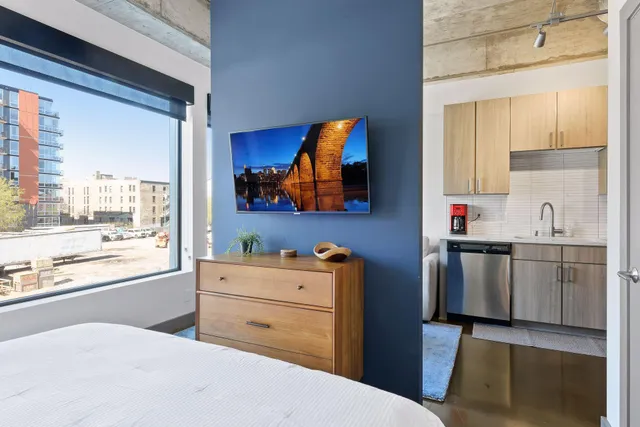 $2,100 | 728 North 3rd Street, Unit 202, Minneapolis, MN 55401