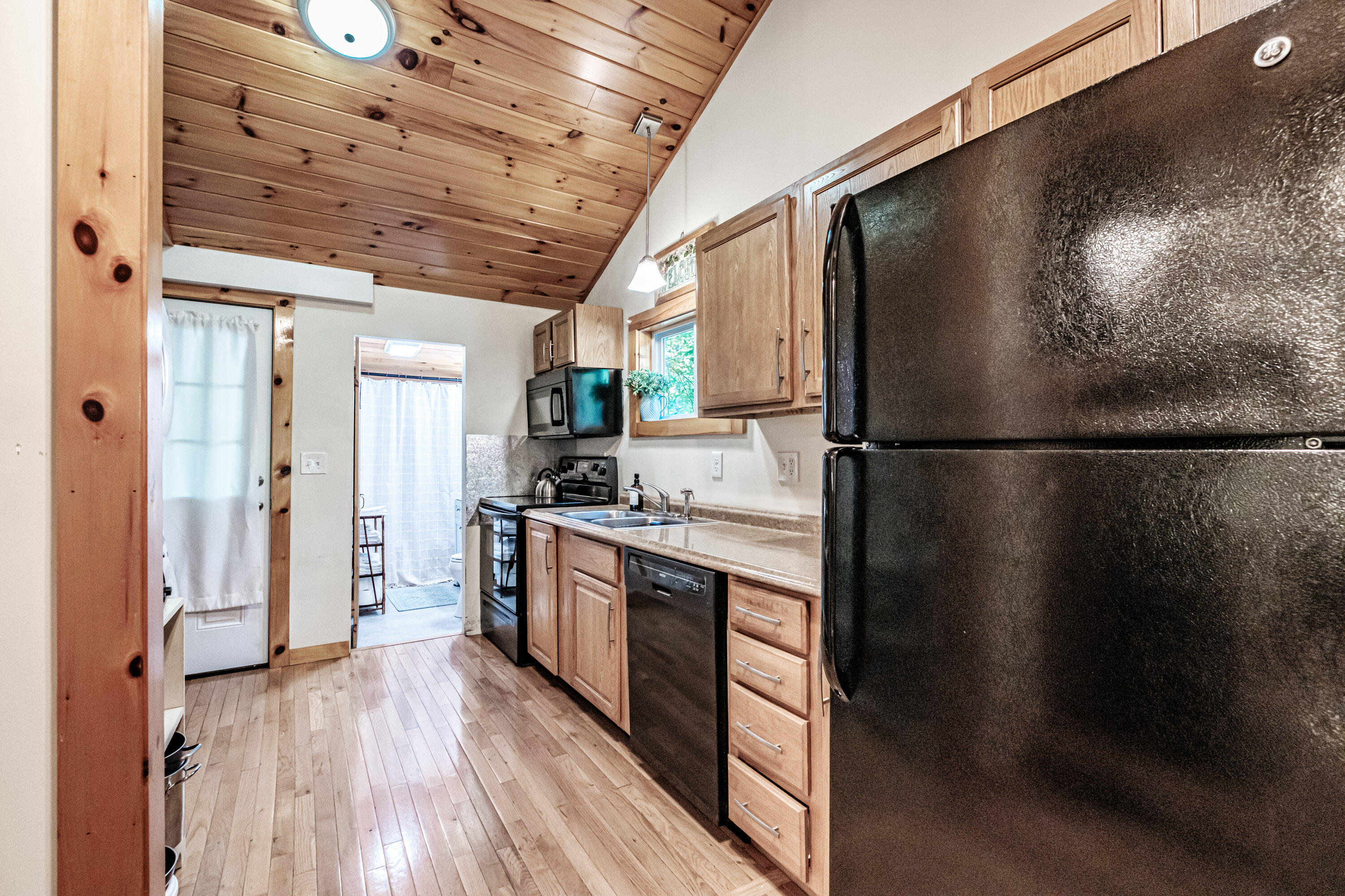 10 Jones Road Raymond, ME 04071 - Photo 16 of 51 20260603gp-62017
