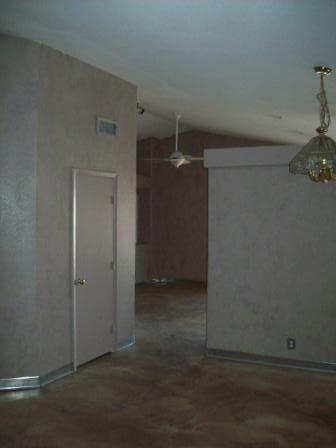 4148 West Wethersfield Road Phoenix, AZ 85029 - Photo 3 of 10 LR