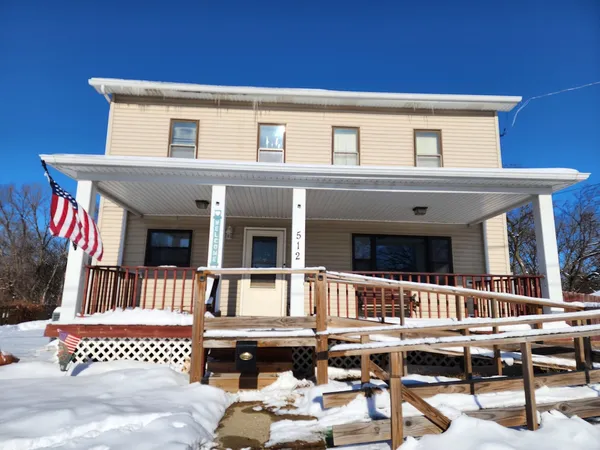 $128,500 | 512 East Bronson Street, Streator, IL 61364