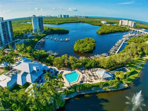 $1,050,000 | 425 Cove Tower Drive, Unit 703, Naples, FL 34110