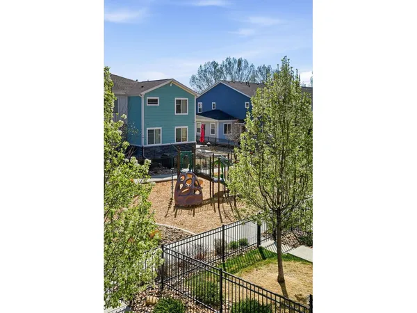 $475,000 | 728 Stonebridge Drive, Longmont, CO 80503