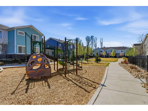 $475,000 | 728 Stonebridge Drive, Longmont, CO 80503