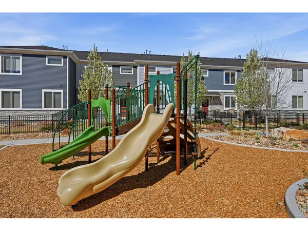$475,000 | 728 Stonebridge Drive, Longmont, CO 80503