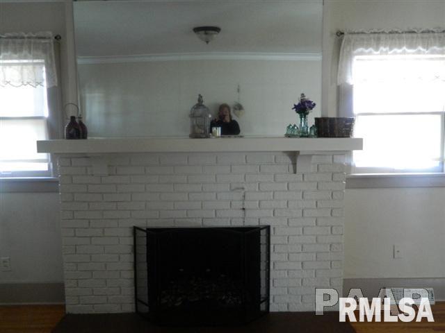 2632 North Prospect Road Peoria, IL 61603 - Photo 4 of 18 Gallery Image 4