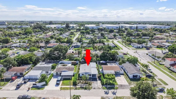 $3,500 | 481 Northwest 2nd Terrace, Deerfield Beach, FL 33441