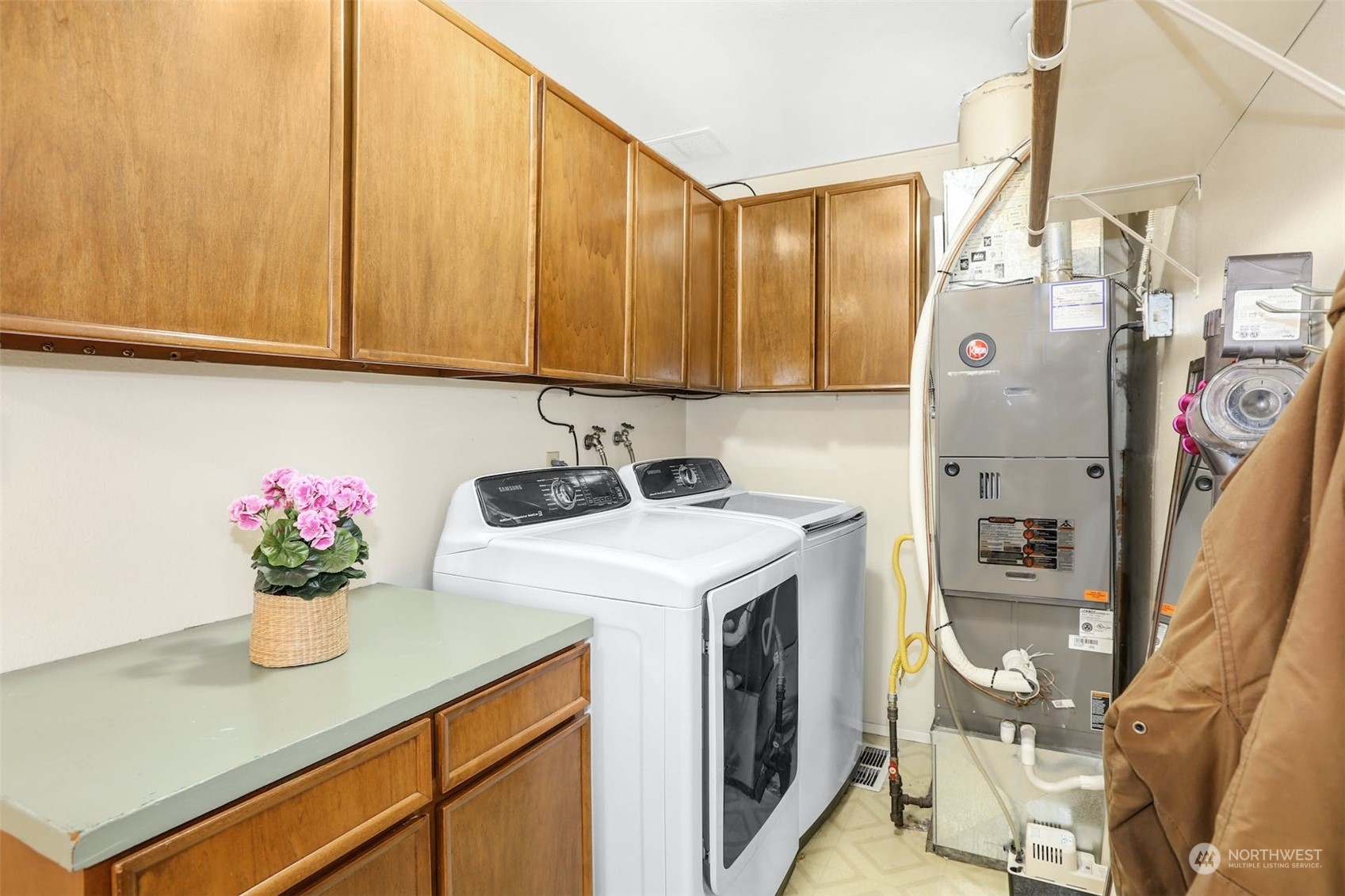 14268 145th Place Southeast Renton, WA 98059 - Photo 24 of 28 Gallery Image 24