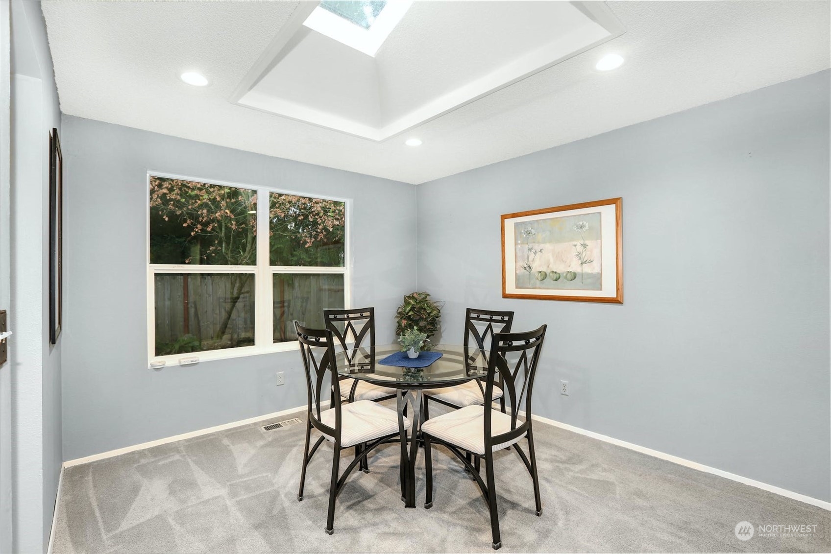 14268 145th Place Southeast Renton, WA 98059 - Photo 6 of 28 Gallery Image 6