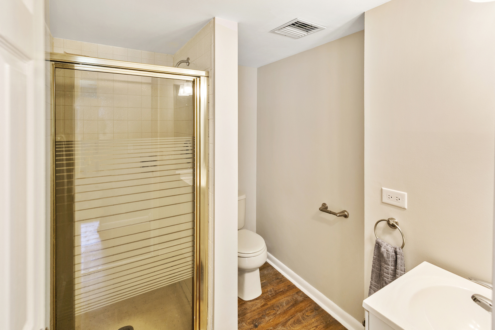 219 Countryside Lane Lindenhurst, IL 60046 - Photo 20 of 25