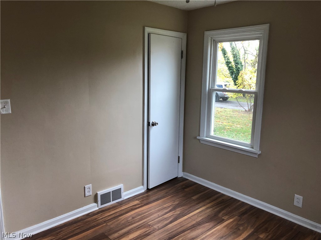 4158 Lambert Road South Euclid, OH 44121 - Photo 12 of 29