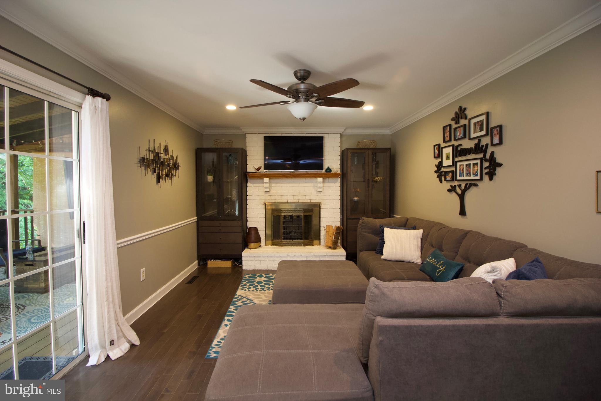 8543 Autumn Rust Road Ellicott City, MD 21043 - Photo 13 of 30 Family Room