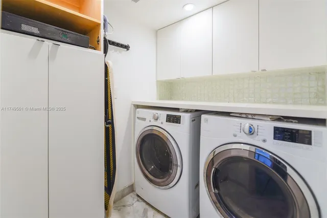 $7,850 | 19195 Northeast 36th Court, Unit 2707, Aventura, FL 33180