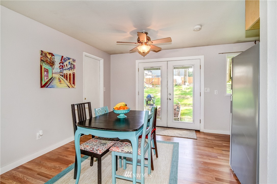 3630 199th Street Southeast Bothell, WA 98012 - Photo 5 of 15
