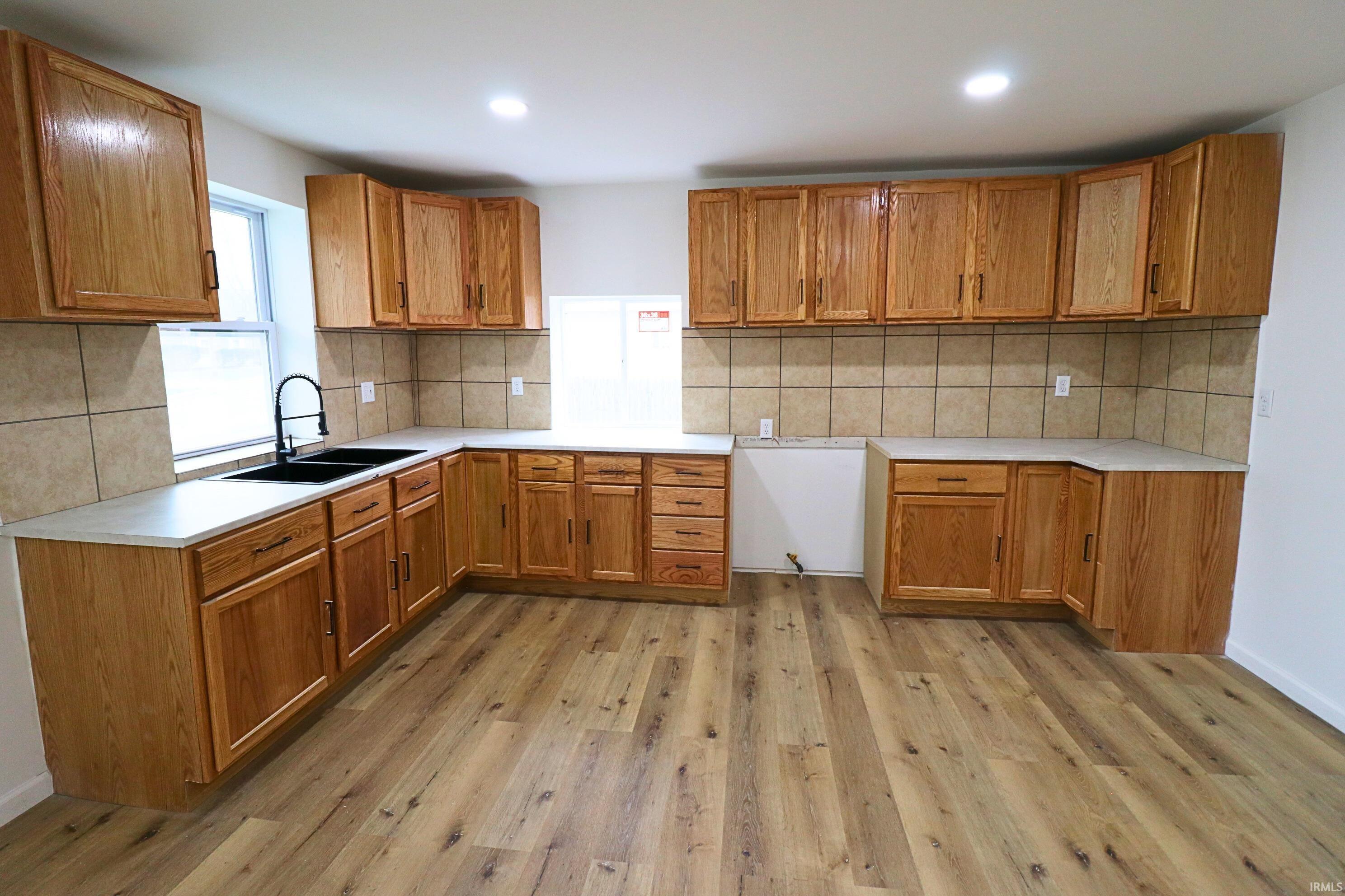 610 North Wilson Street Delphi, IN 46923 - Photo 5 of 19