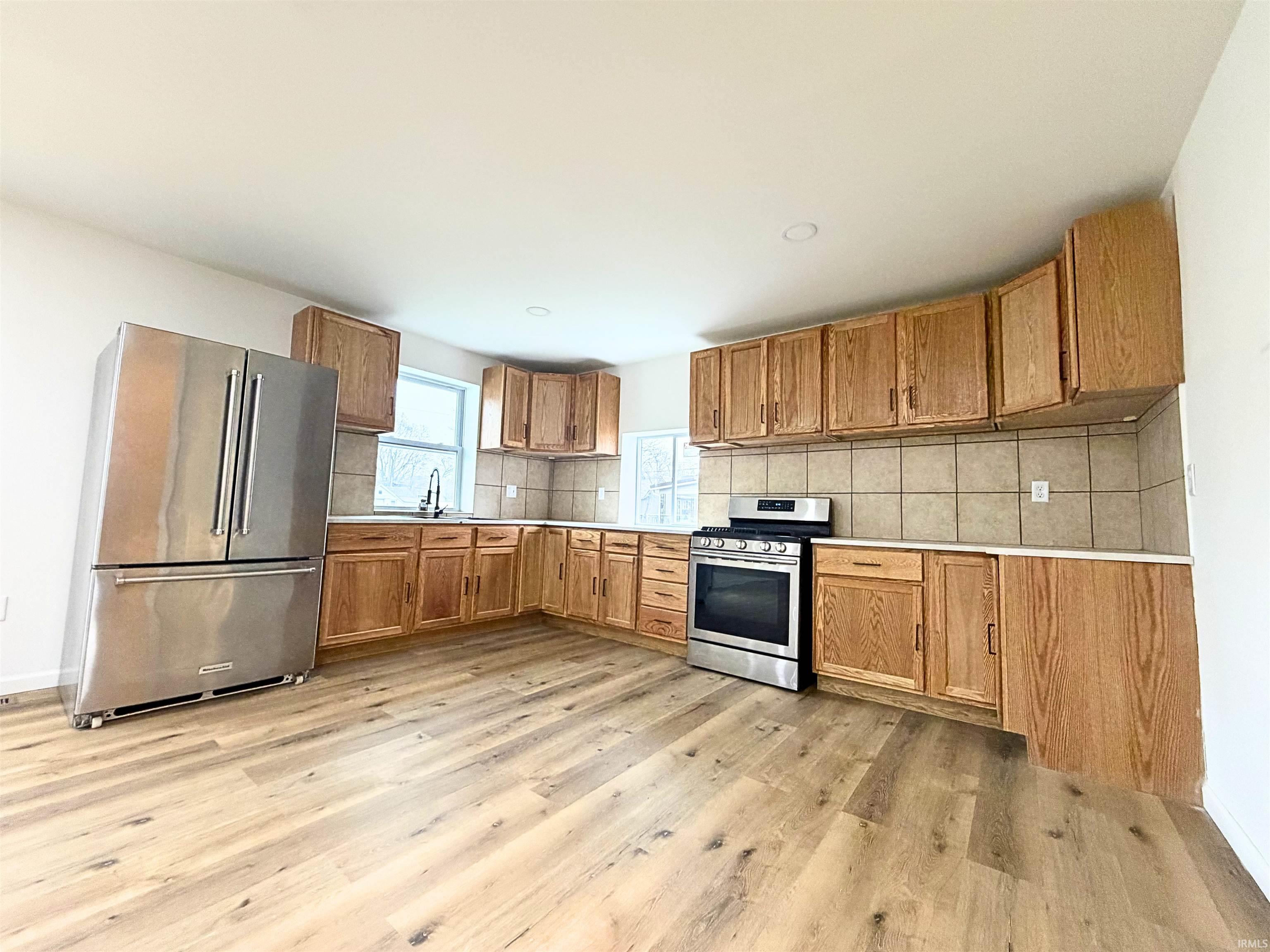 610 North Wilson Street Delphi, IN 46923 - Photo 7 of 22