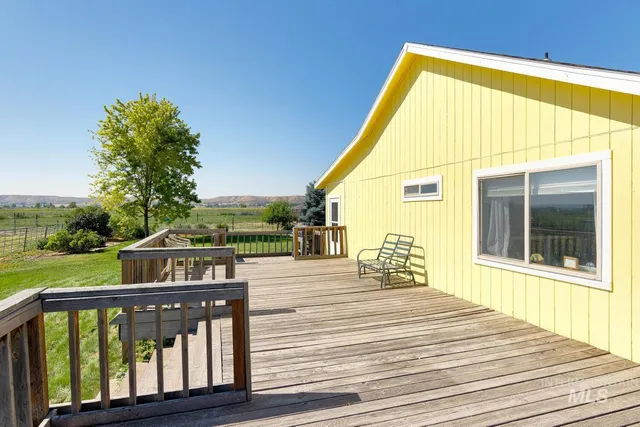 $800,000 | 9177 Brill Road, Emmett, ID 83617