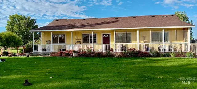 $800,000 | 9177 Brill Road, Emmett, ID 83617