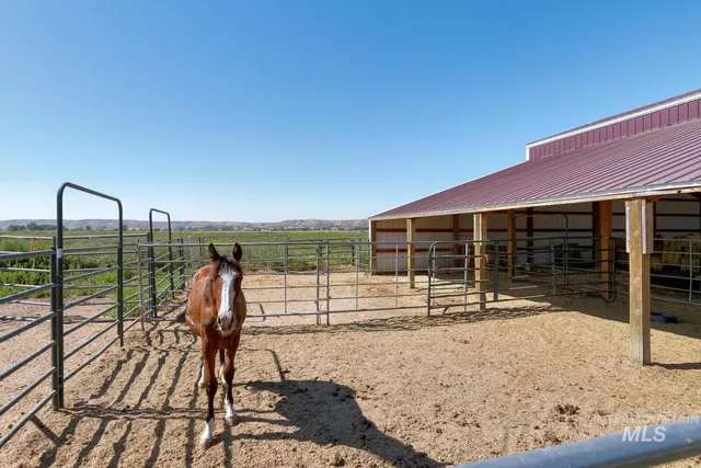 $800,000 | 9177 Brill Road, Emmett, ID 83617