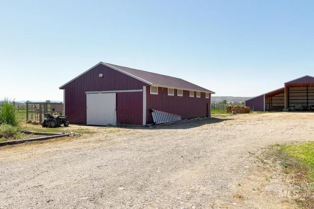 $800,000 | 9177 Brill Road, Emmett, ID 83617