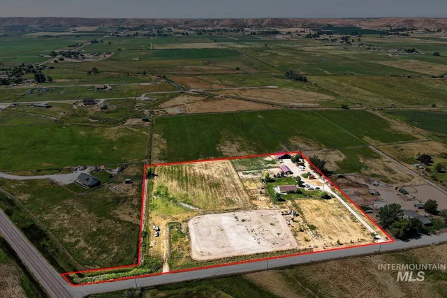 $800,000 | 9177 Brill Road, Emmett, ID 83617